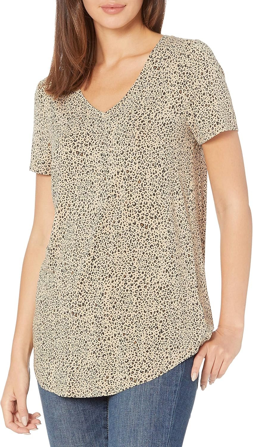 Amazon Essentials Womens Relaxed-Fit Short-Sleeve V-Neck Tunic (Available in Plus Size)